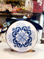 Embroidered Christmas Ball UA Mix 12 cm T2