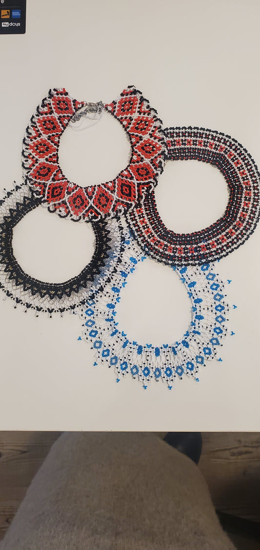 Beaded Necklace T4