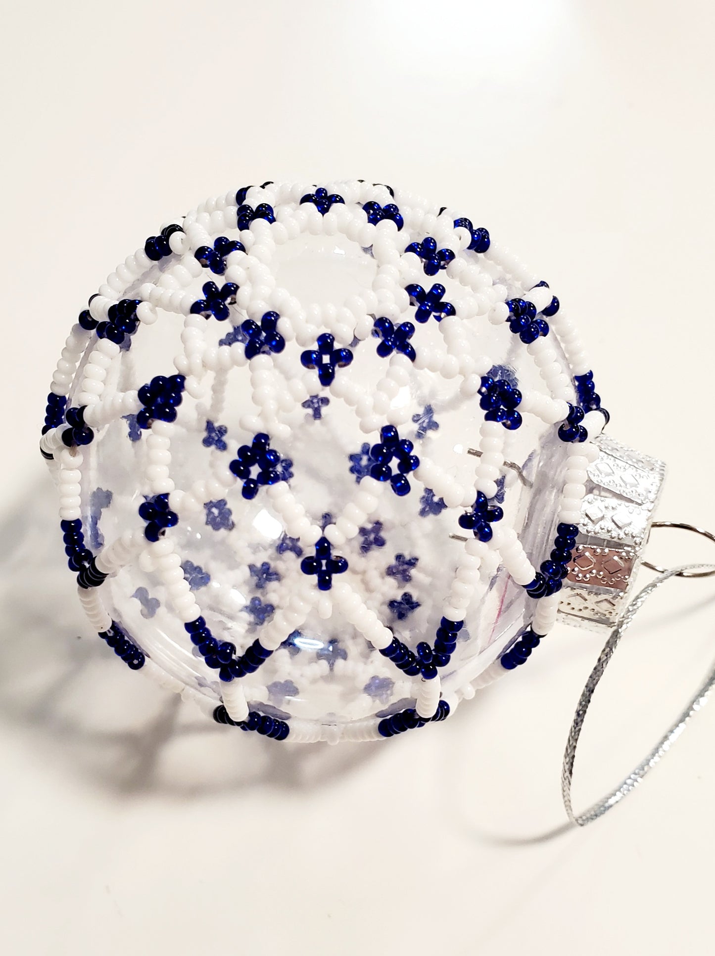 Beaded Christmas Ball (Medium size)