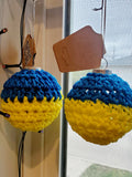 Knitted Christmas ball UA 6 cm