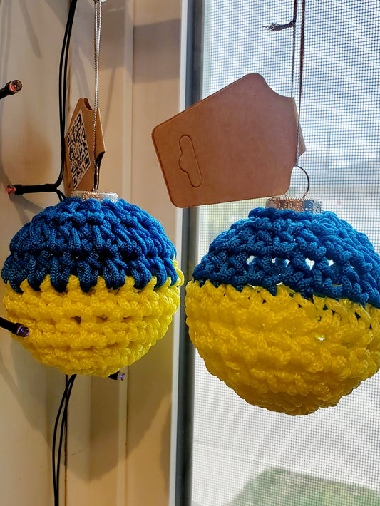 Knitted Christmas ball UA 6 cm