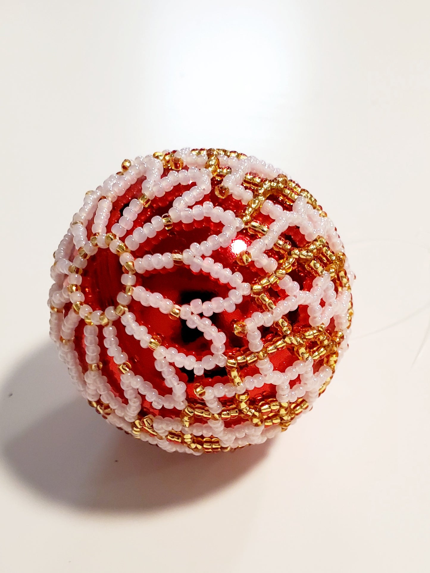 Beaded Christmas ball (Small size)