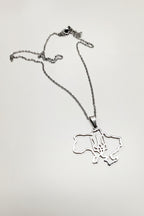 Pendant map of UA with a chain (gold/silver)