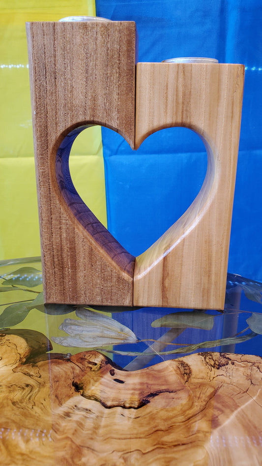 Wood candlestick Heart (2 candles)
