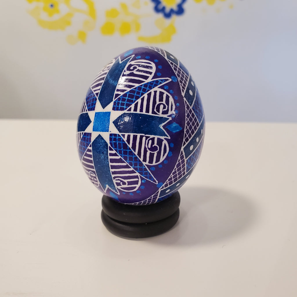 Pysanka T4