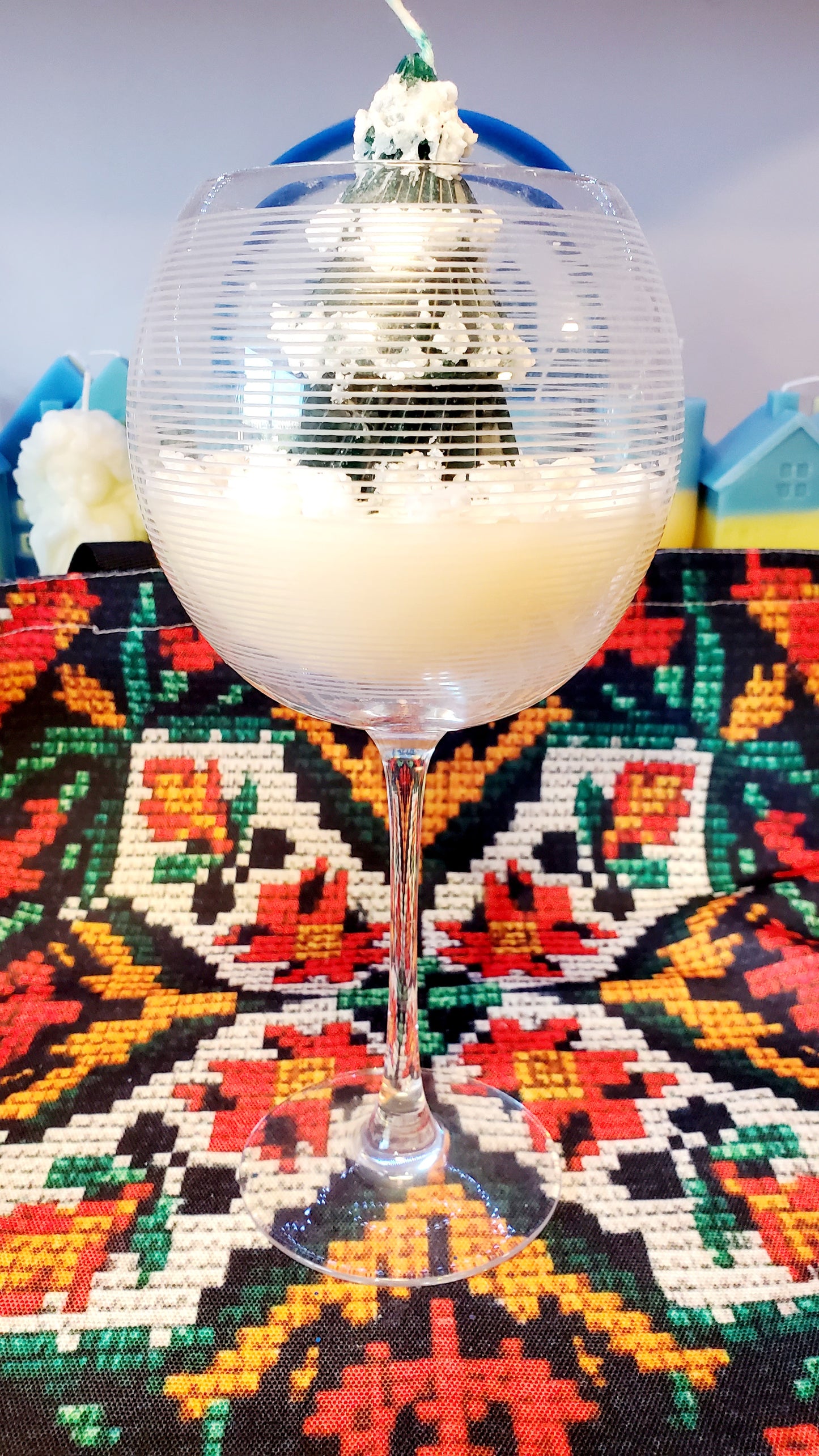 Soy candle Christmas tree in the glass