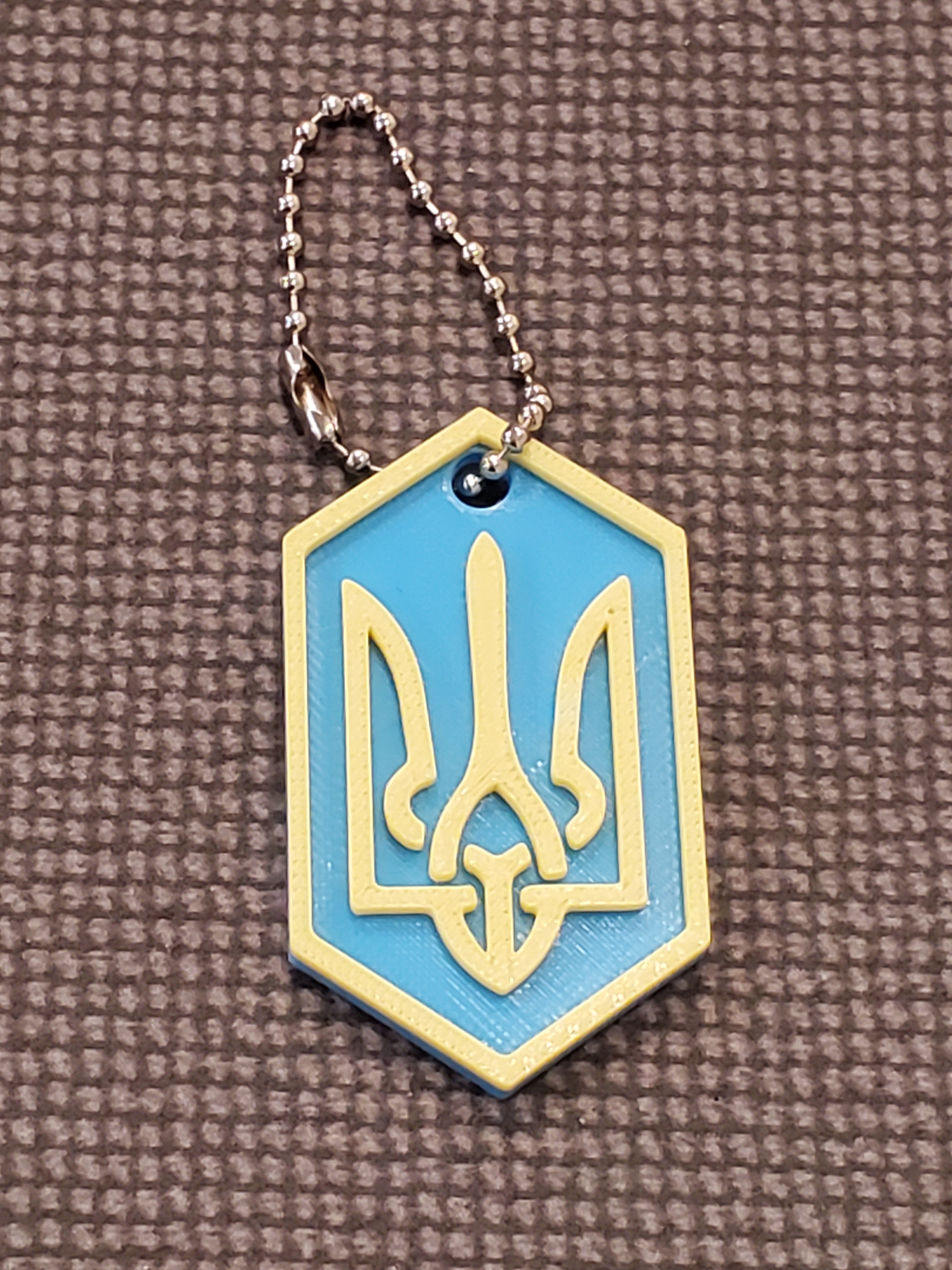 3D Print Keychain Trident