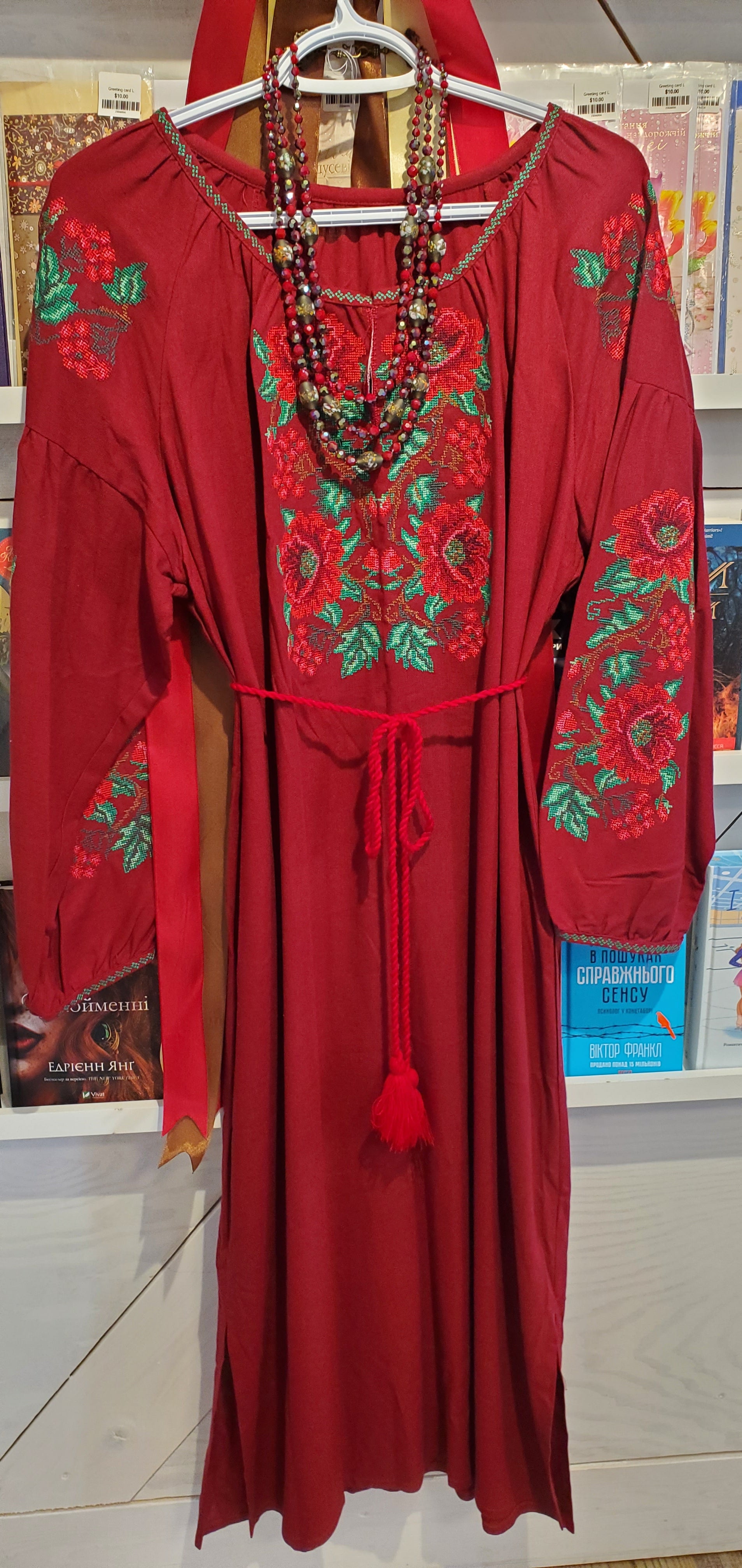 Embroidered dress burgundy