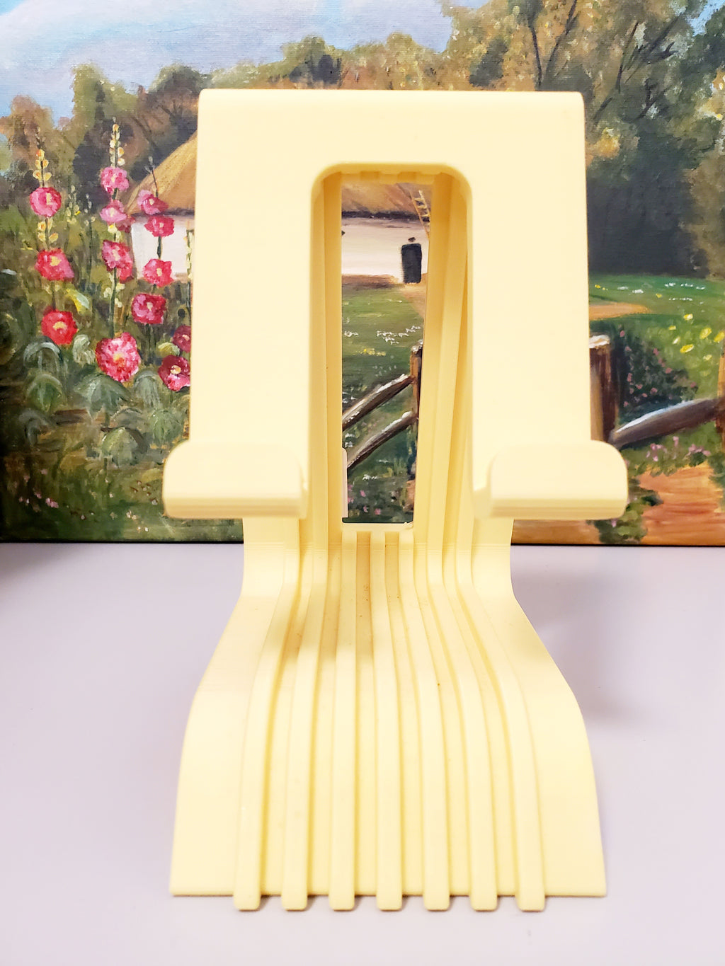 3D Printed Yellow Phone Holder