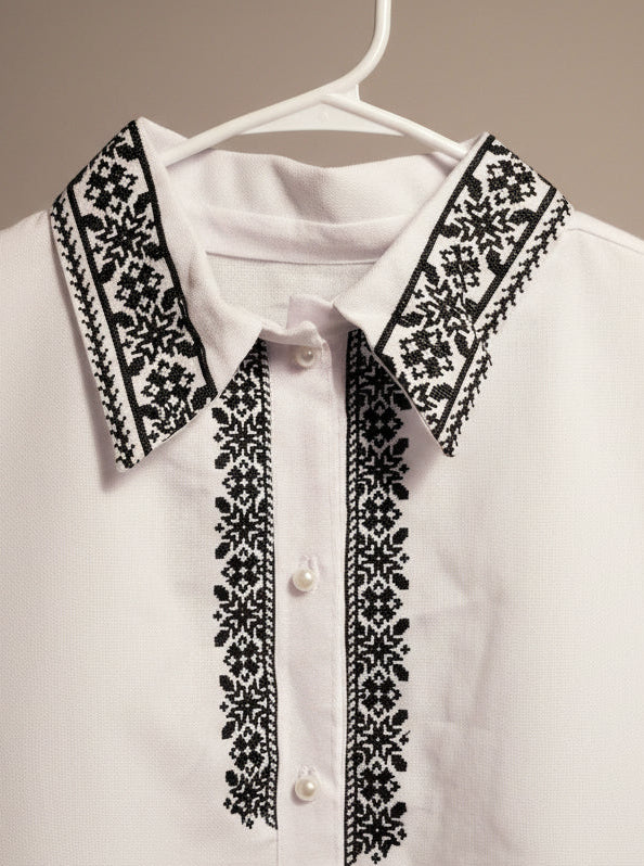 Embroidered women blouse "Vyshyvanka" (white/blk with buttons), Size M-L