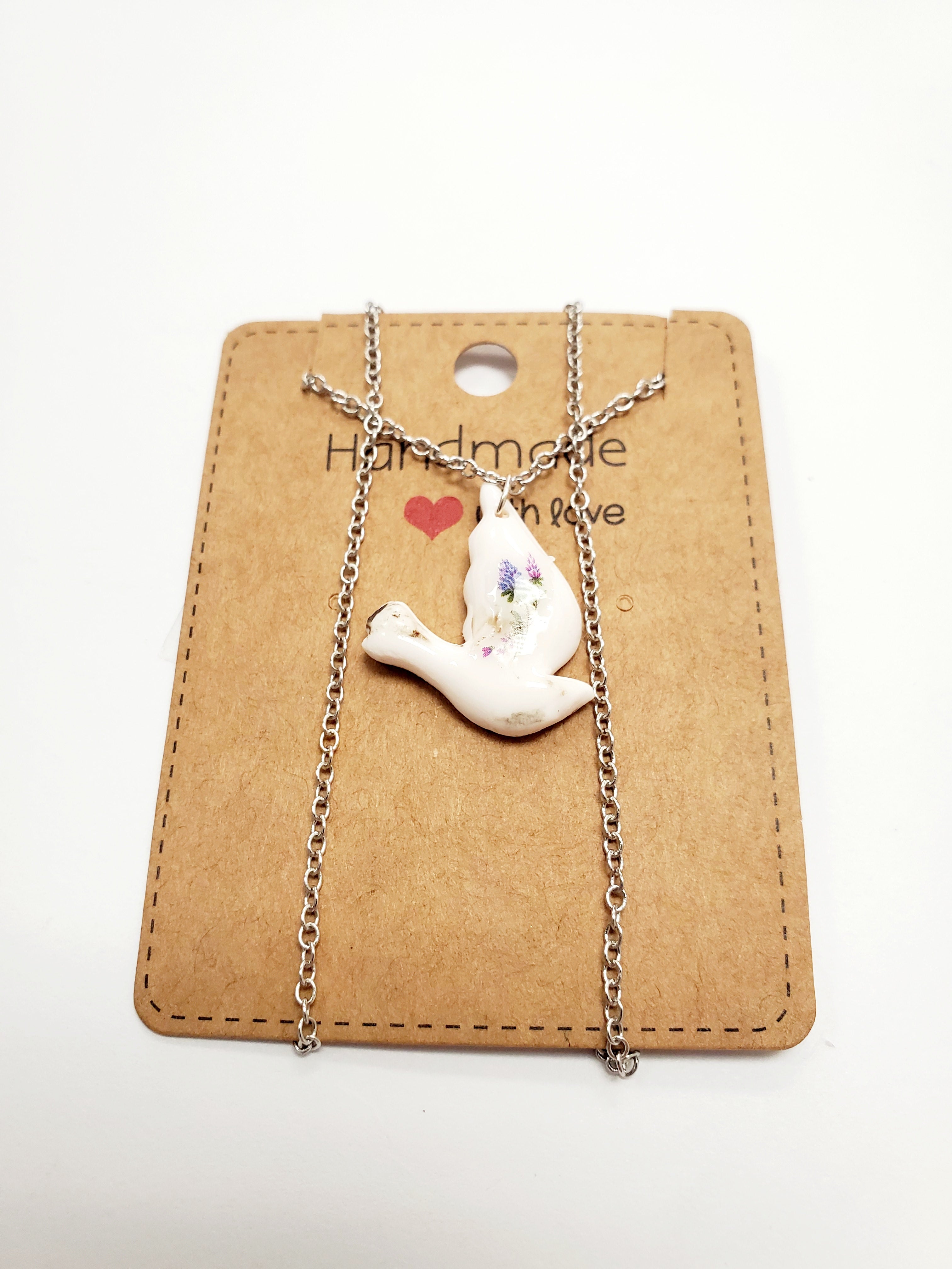 Pendant Bird on a chain