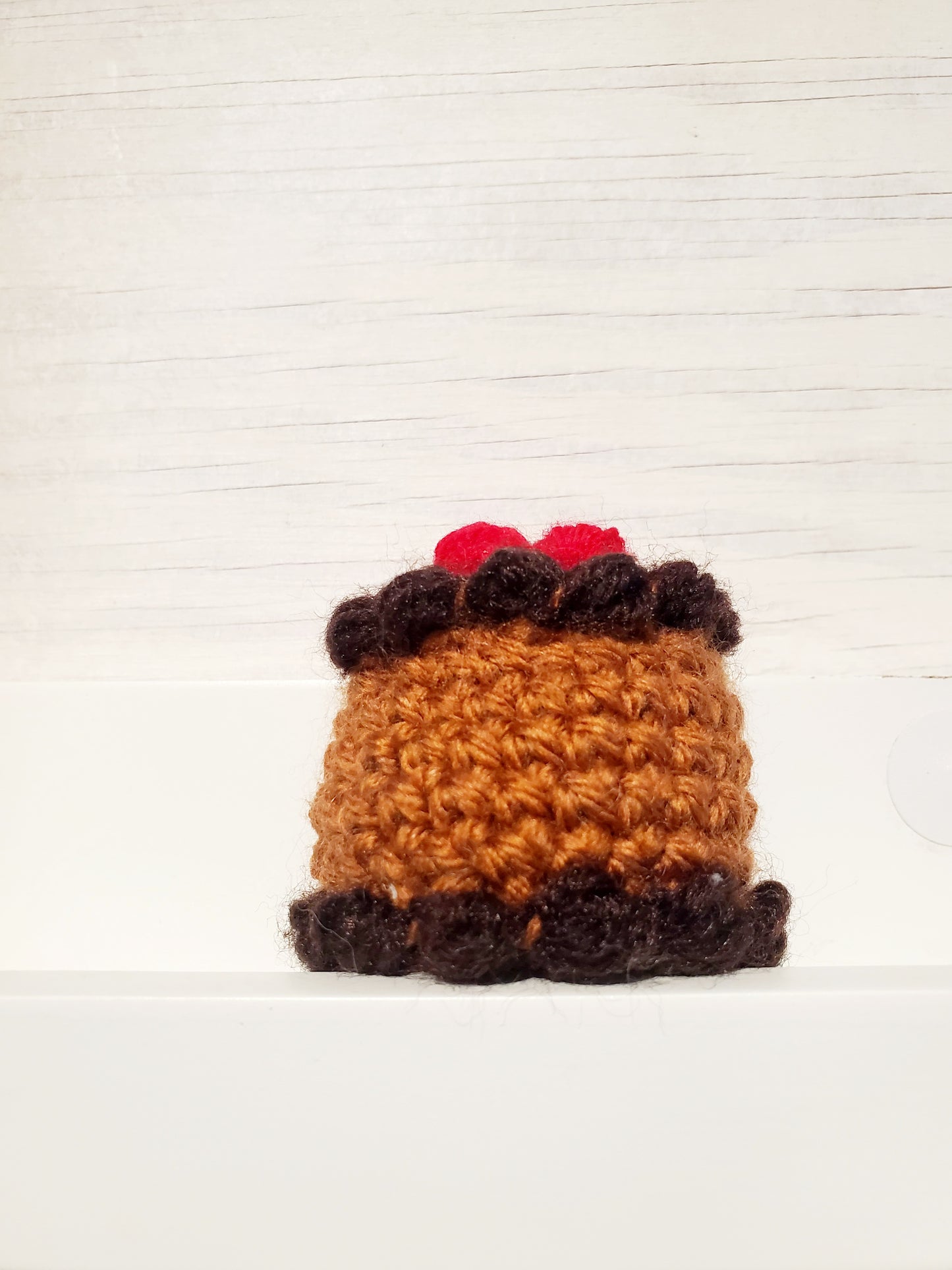 Knitted Toy Chocolate Cake