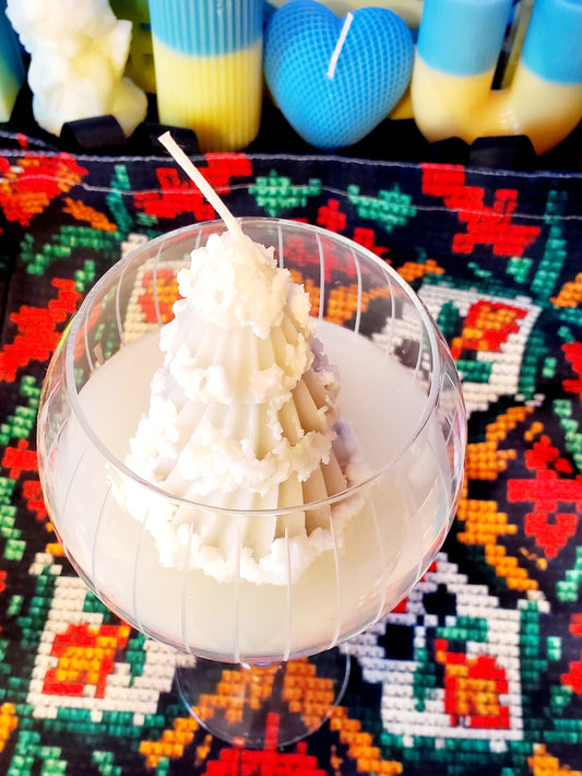 Soy candle Christmas tree in the glass