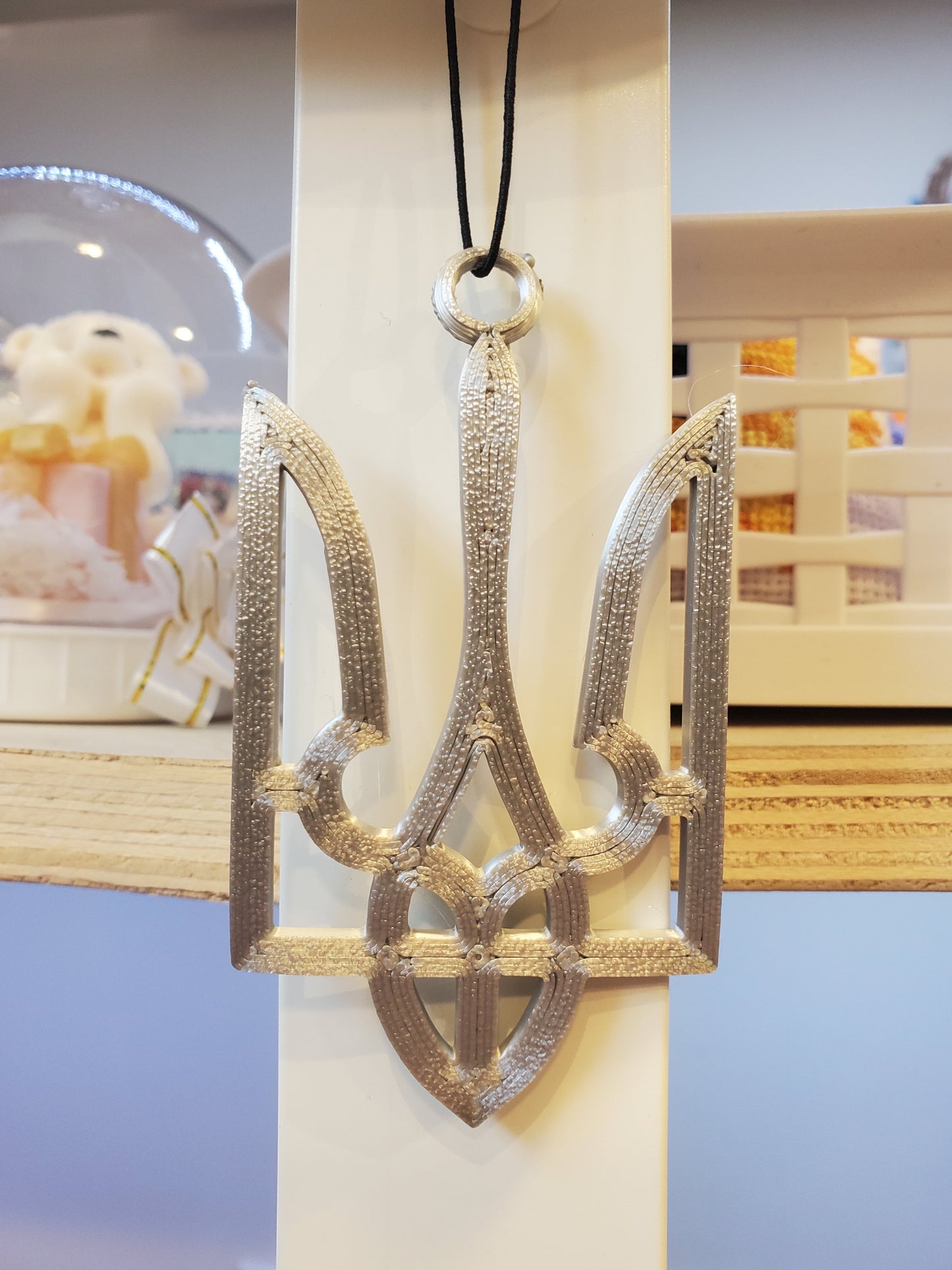 3D print Tryzub for car blk/silver