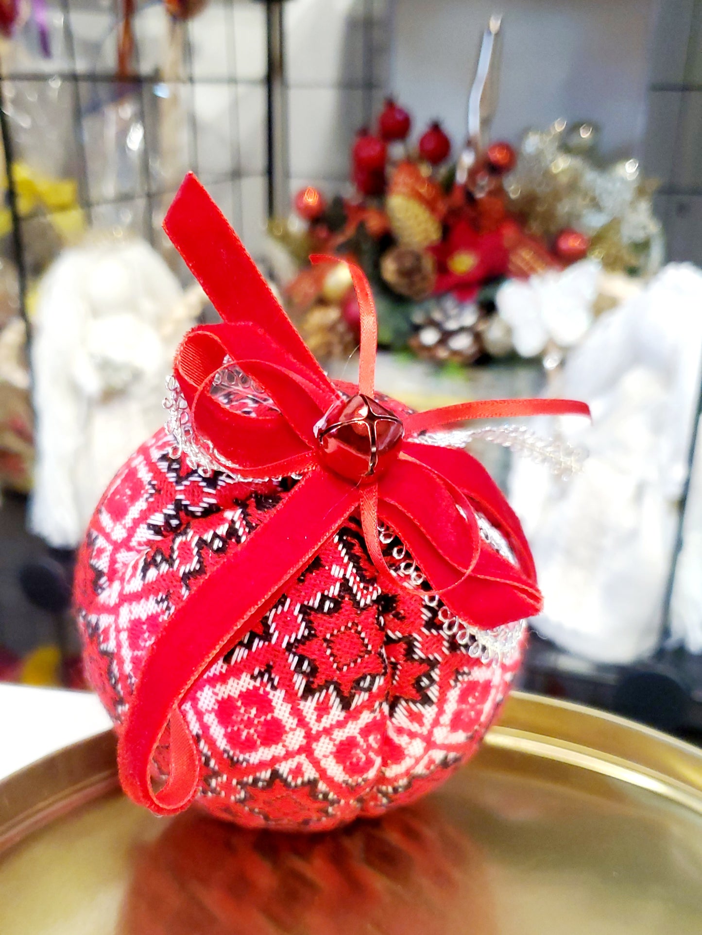 Christmas Ball UA Mix T1