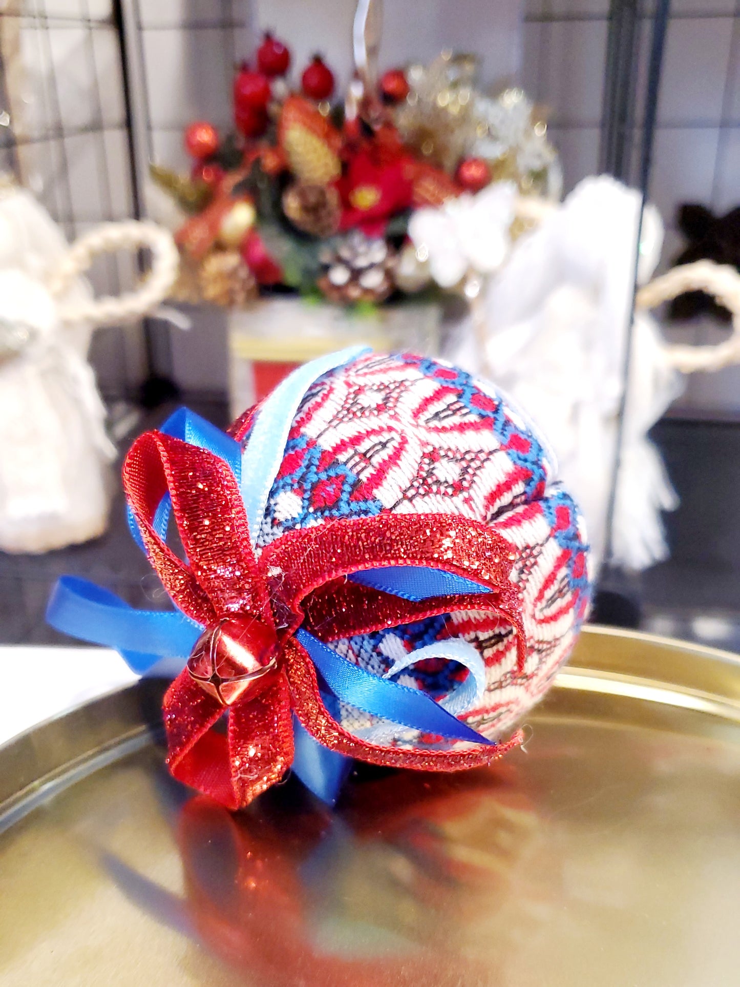 Christmas Ball UA Mix T1