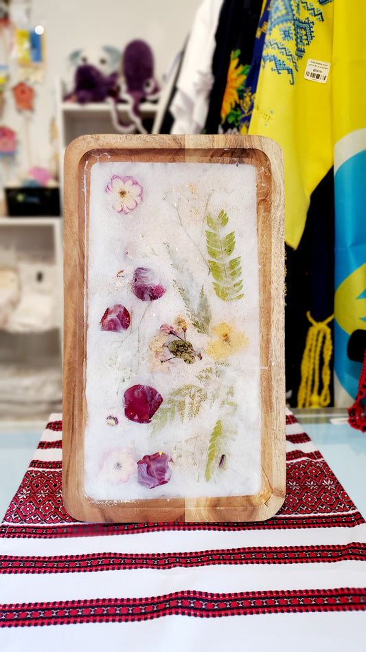 Resin Epoxy Charcuterie board "Flowers in the fog"