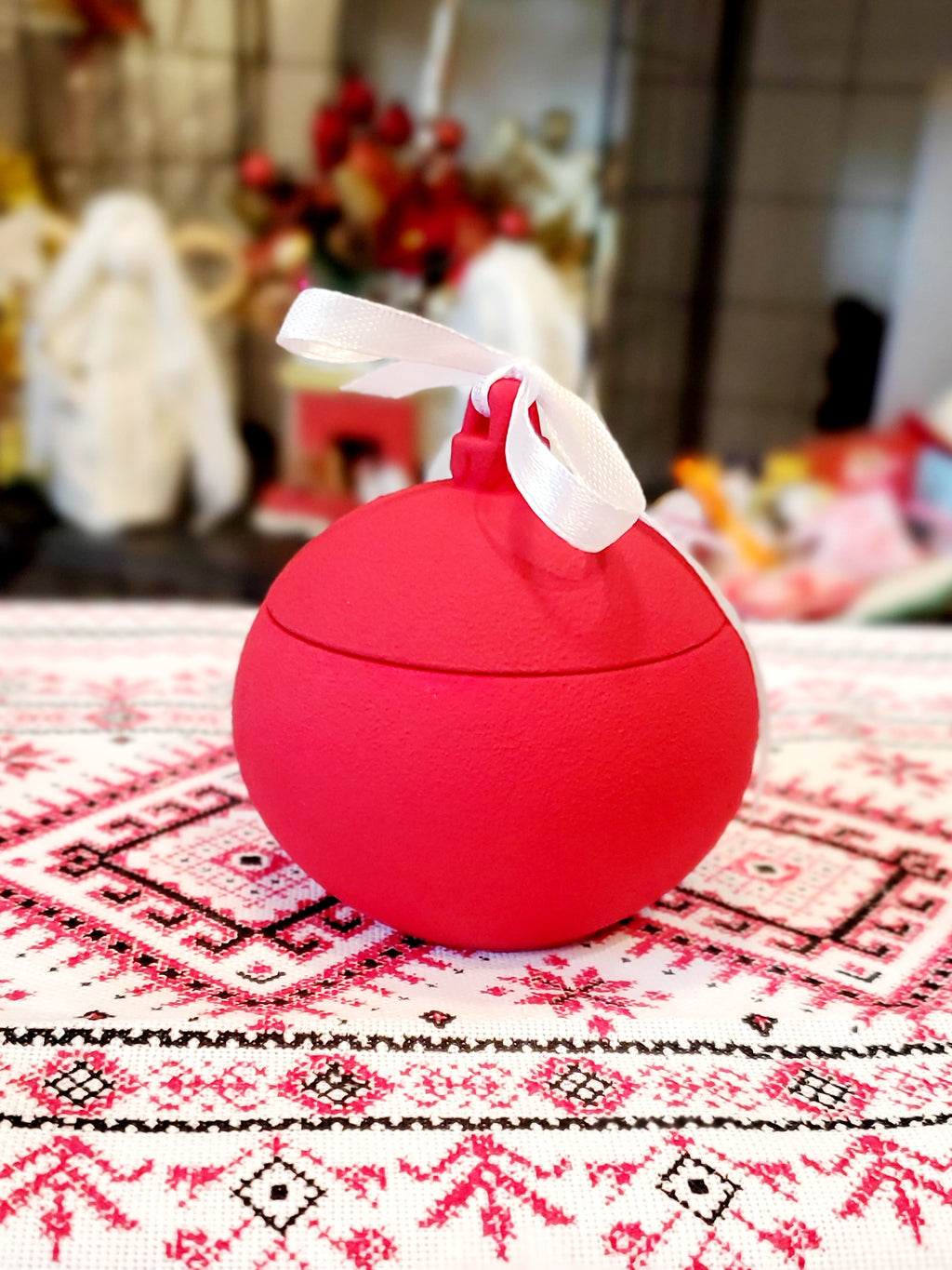 Soy aroma candle Christmas red ball
