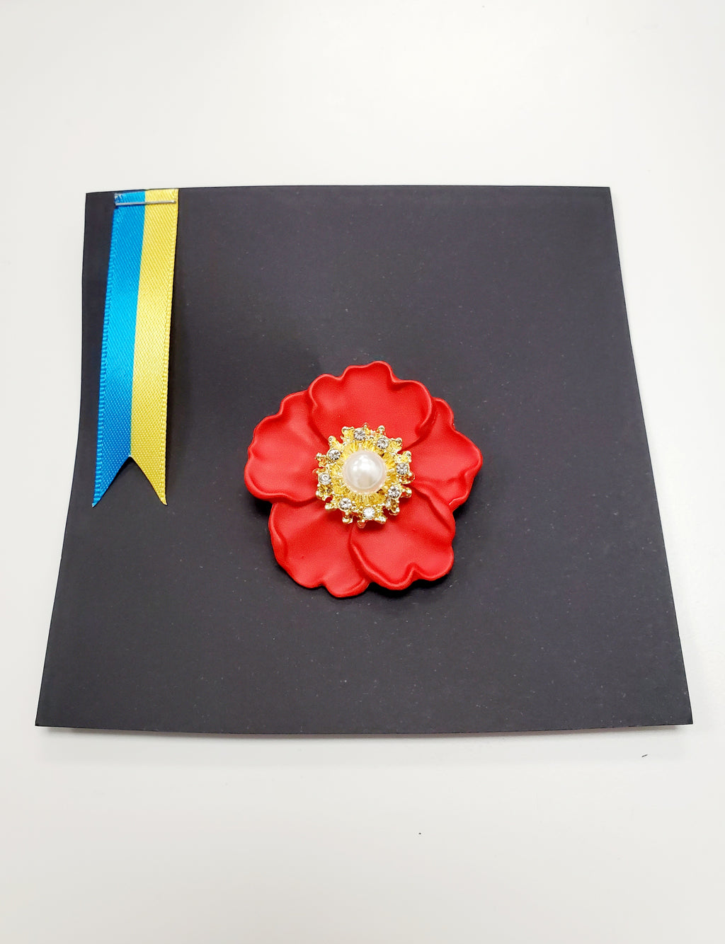 Brooch "Mak"