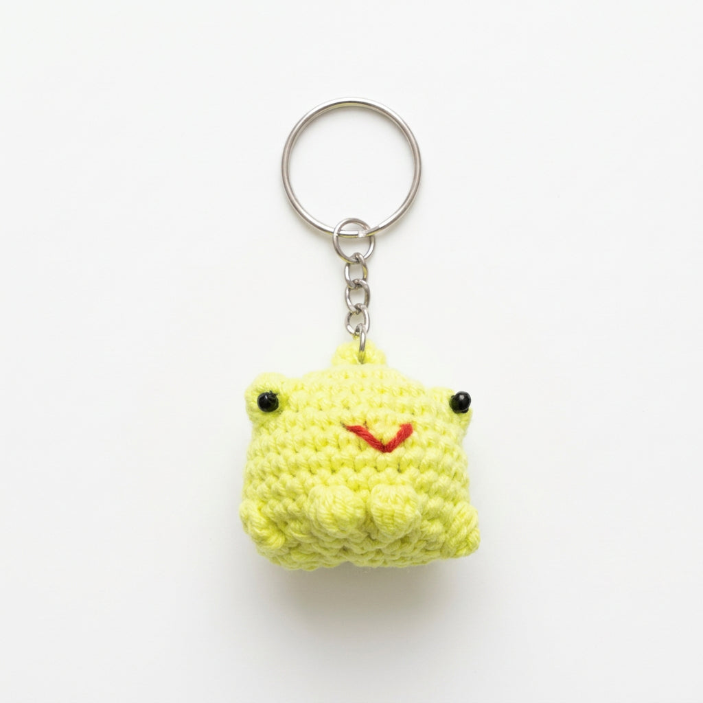 Hand-knitted keychain with magnet Mix