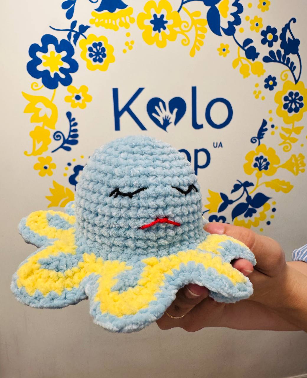 Knitted Toy Jellyfish (reversible), yellow/blue