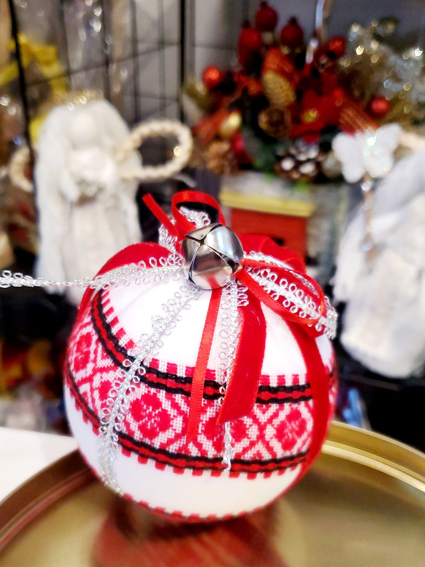 Christmas Ball UA Mix T1