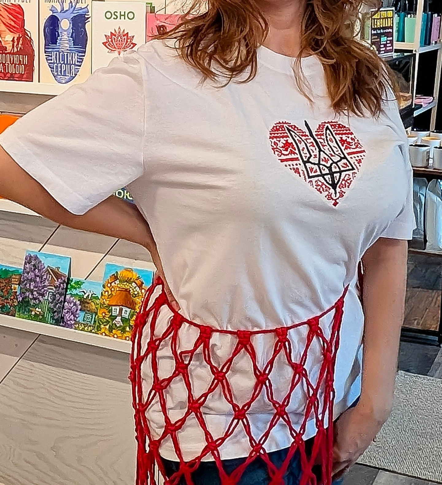 T-shirt embroidered UA