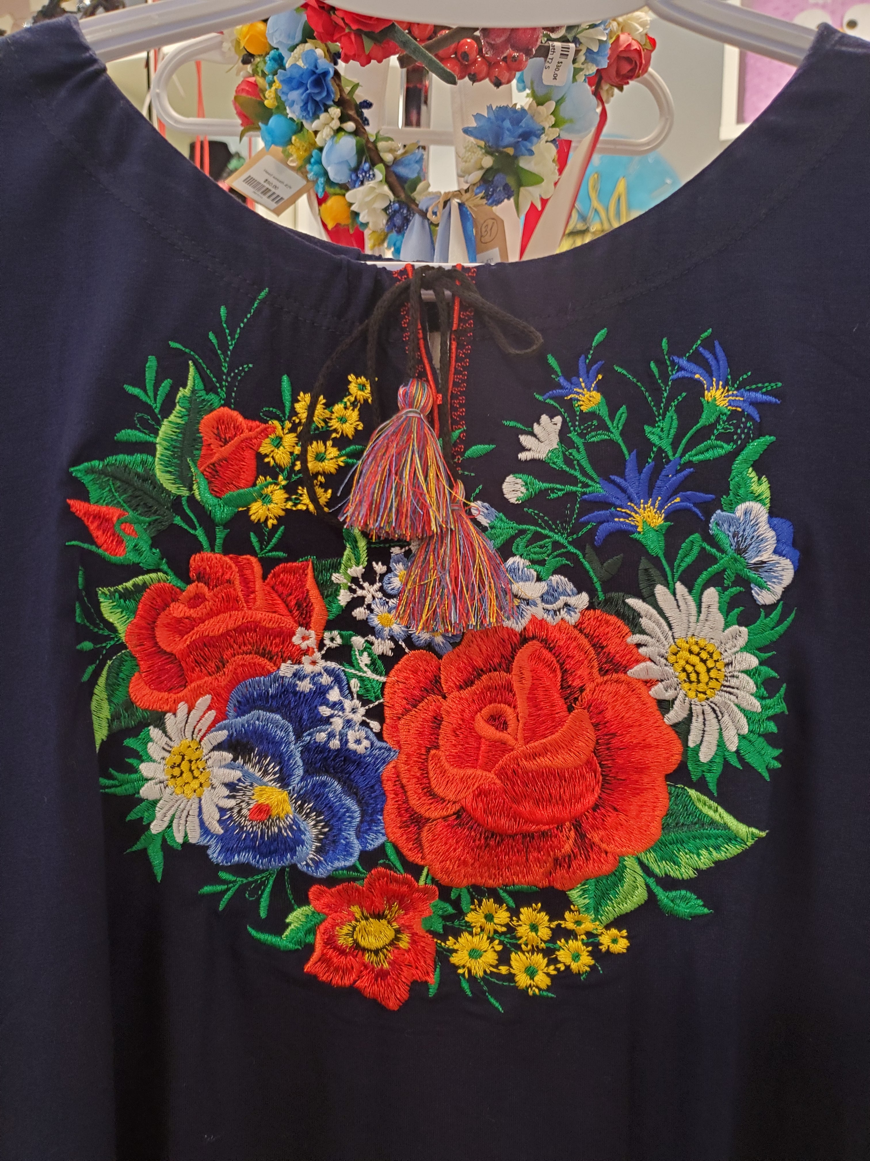 Embroidered T-shirt "Galychanka" (navy blue with flowers, size L)