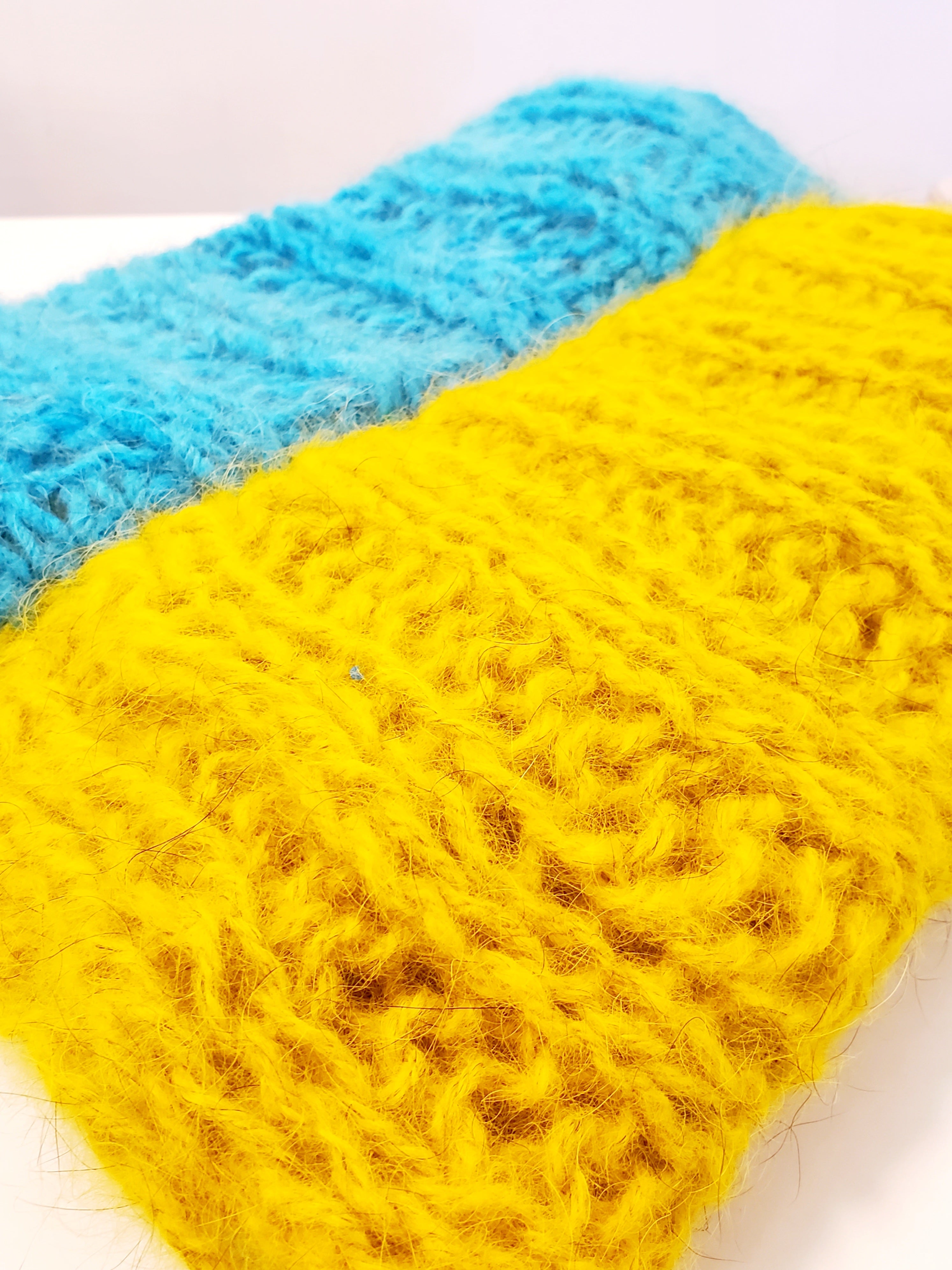 Dog wool snood Blue/Yellow