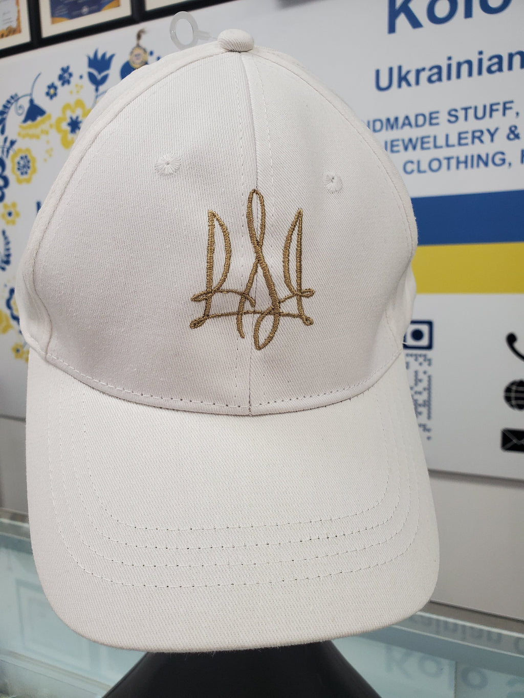 Cap with embroidery T2 (Beige/Blue/White/Pink/Cream)