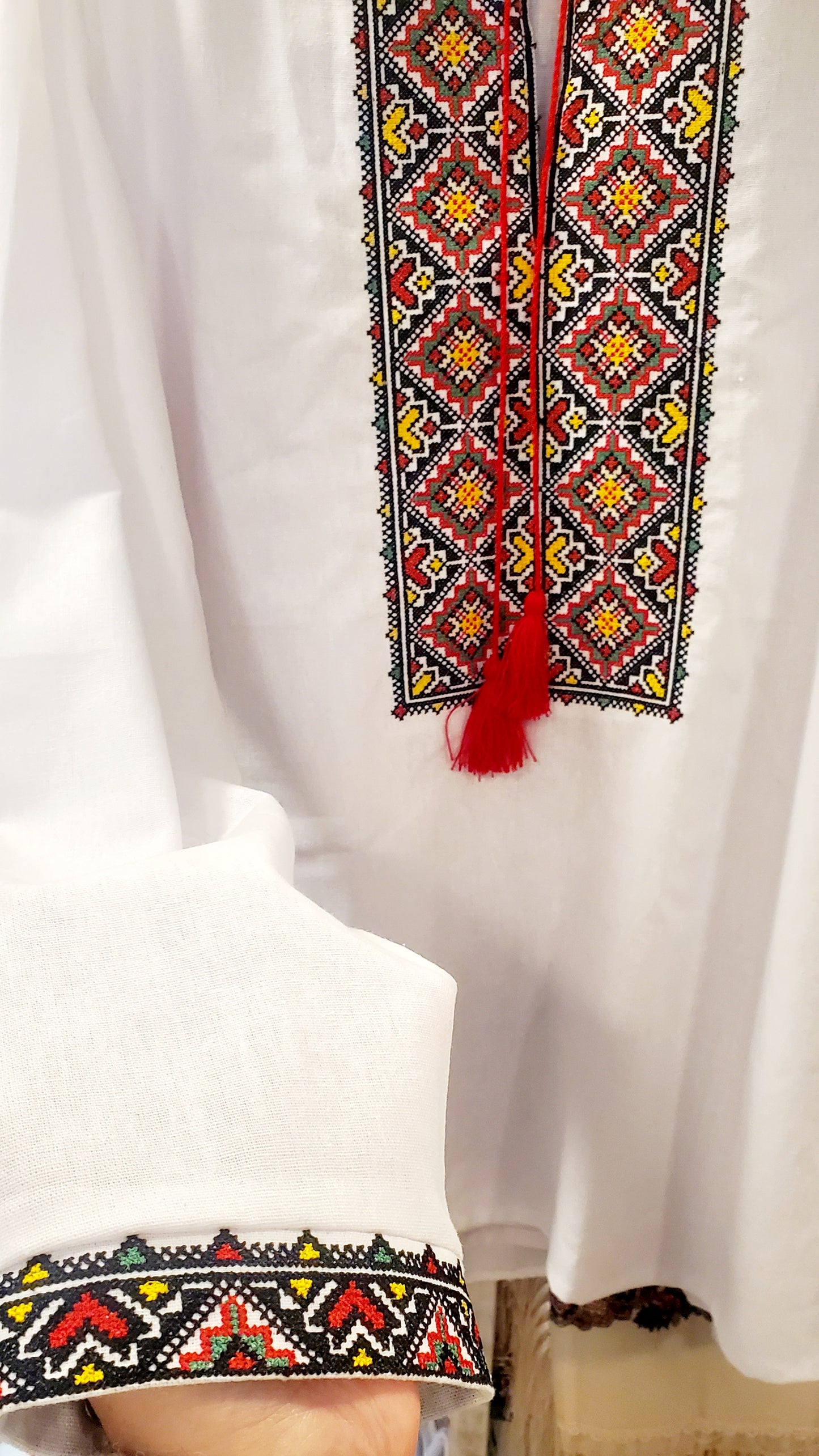 Embroidered linen men's shirt red/blk/yellow (beige & white)