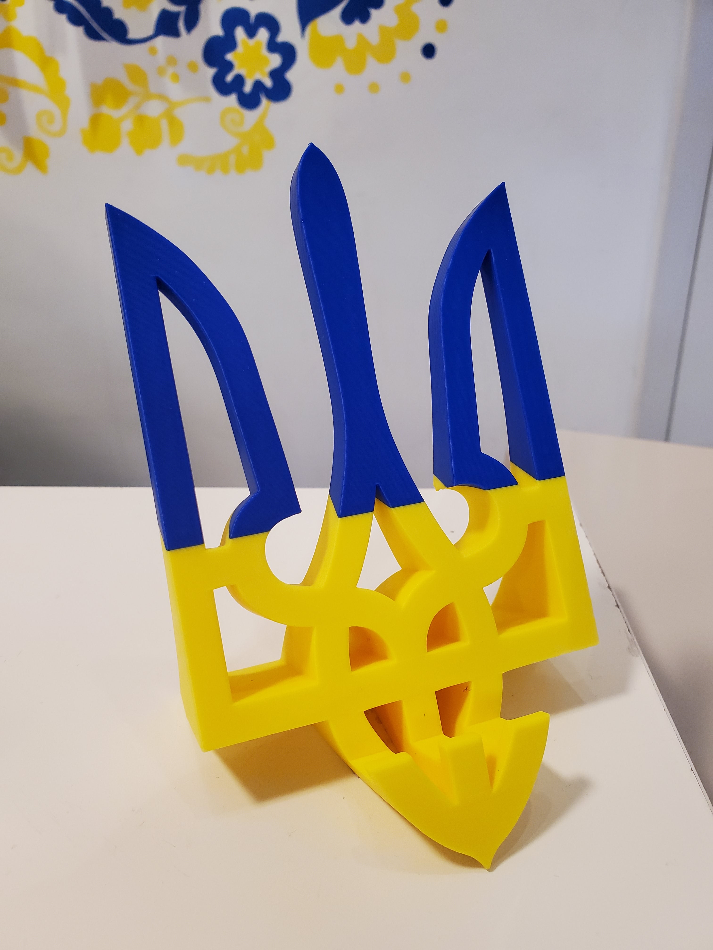 3D Printed Trident Phone Holder