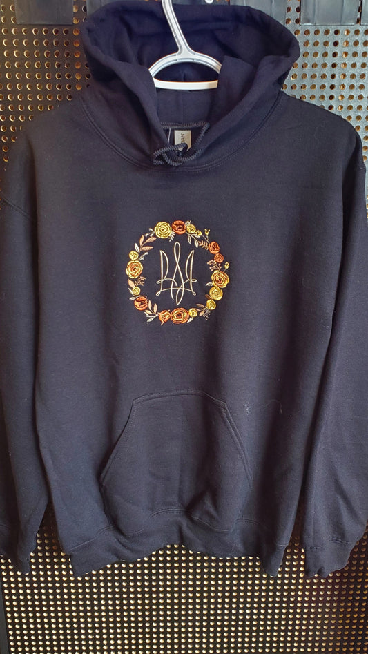 Hoodie embroidered flowers wreath