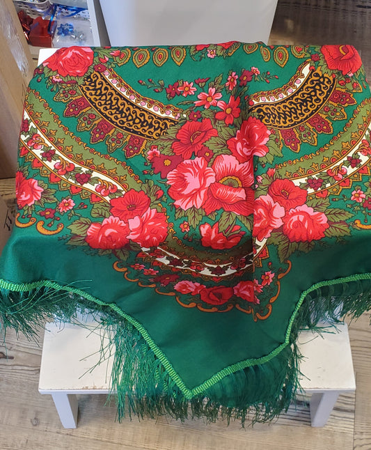 Shawl UA