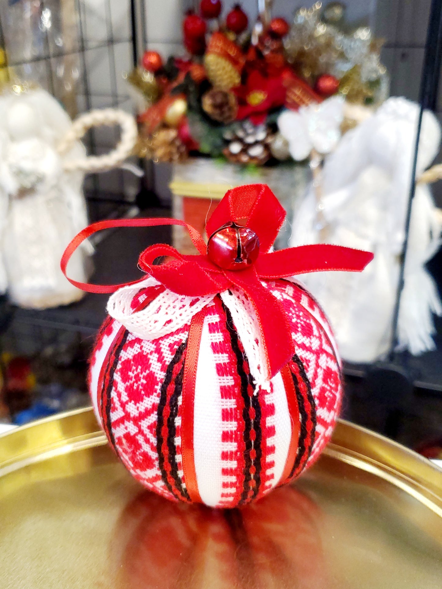 Christmas Ball UA Mix T1