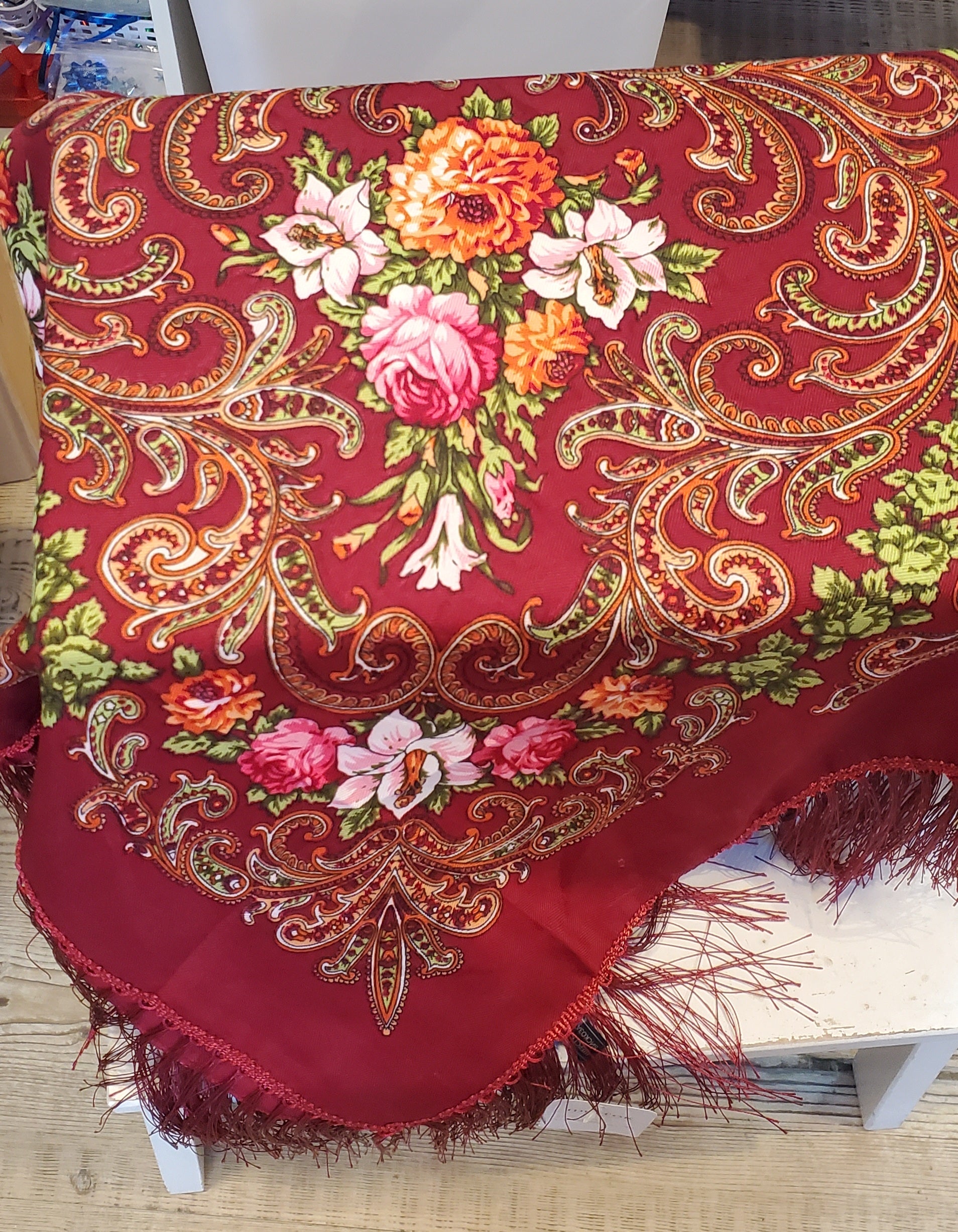 Shawl UA
