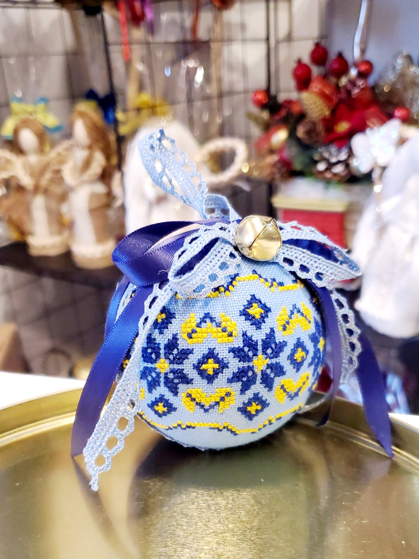 Christmas Ball UA Mix T2