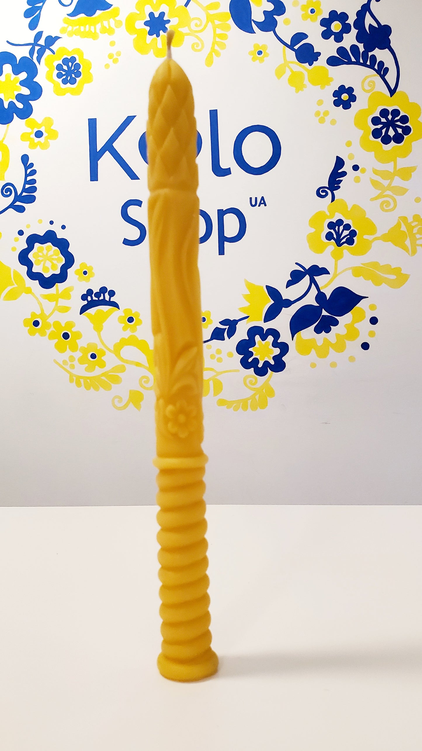 Beeswax Candle "Stritenia"