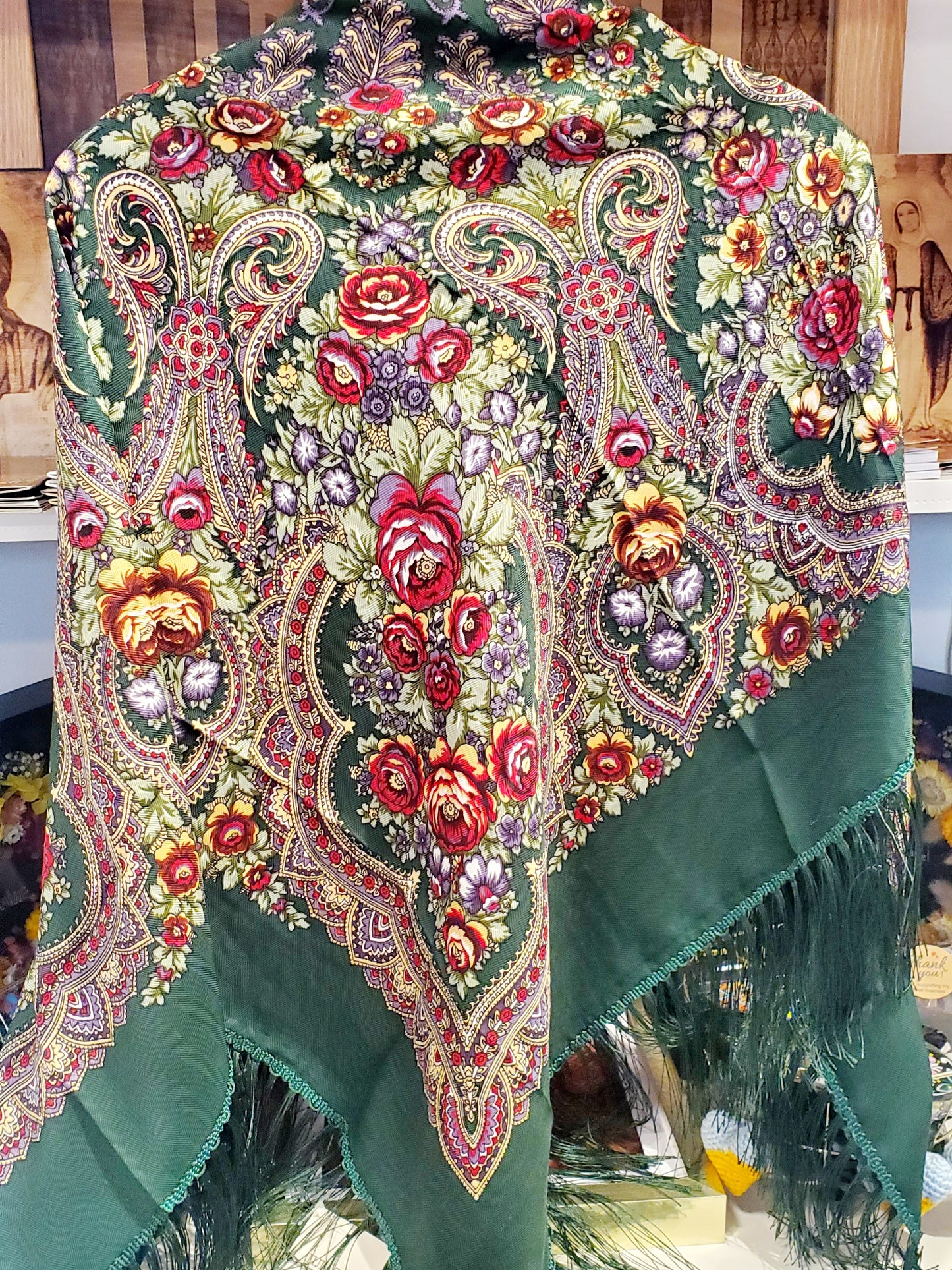 Shawl UA (Wool 80% Viscose 20%)