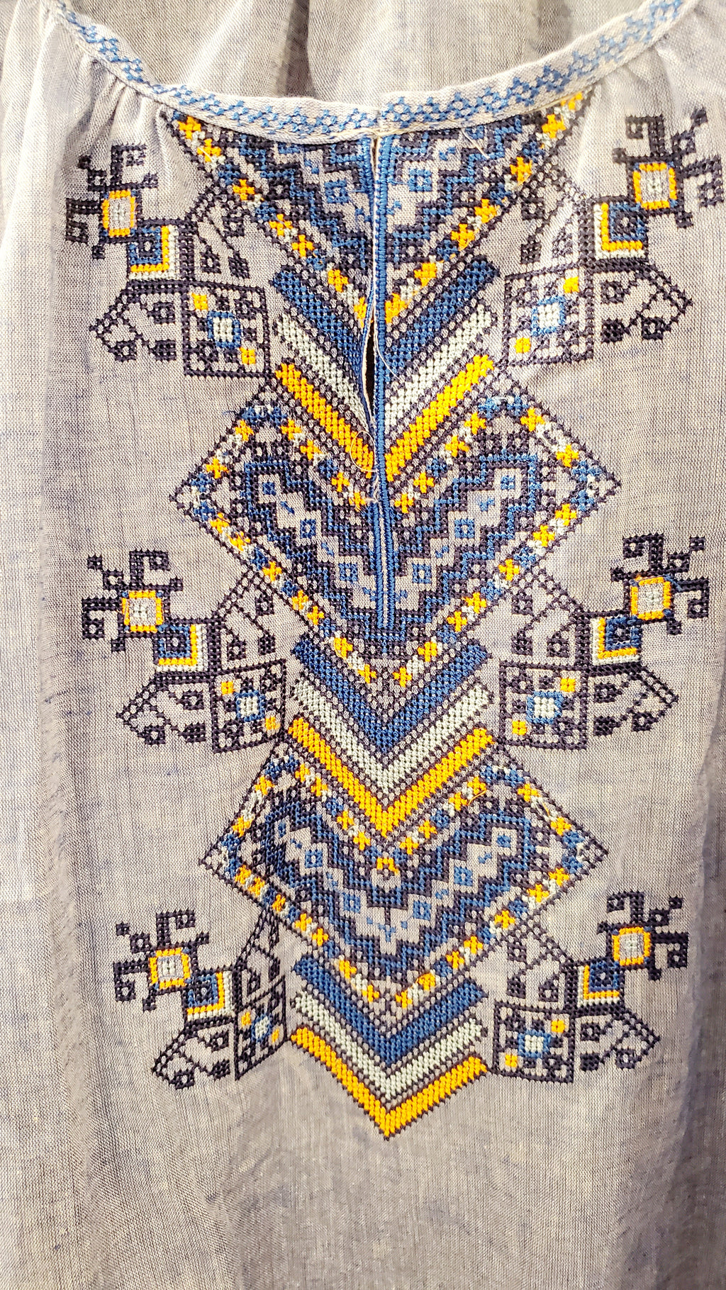 Embroidered women blouse Blue yellow/blue ornament