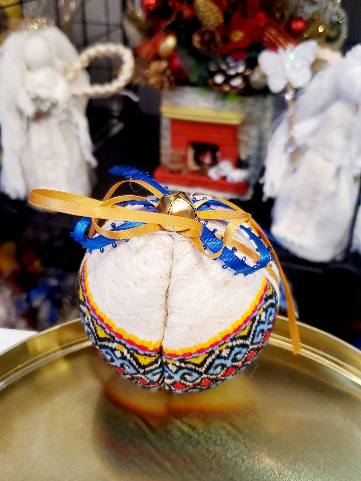 Christmas Ball UA Mix T1