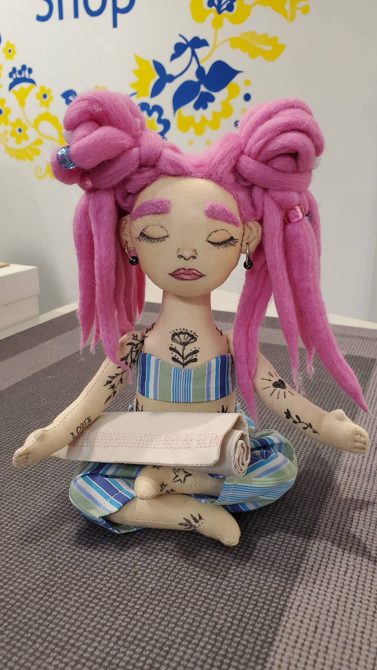 Doll Yoga mix