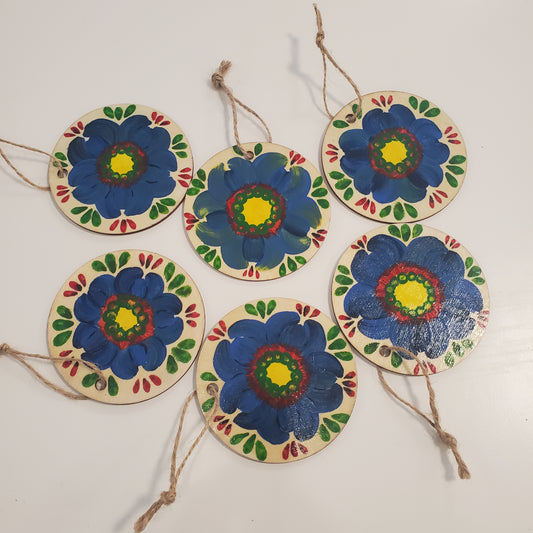 Souvenir picture on round wood T1