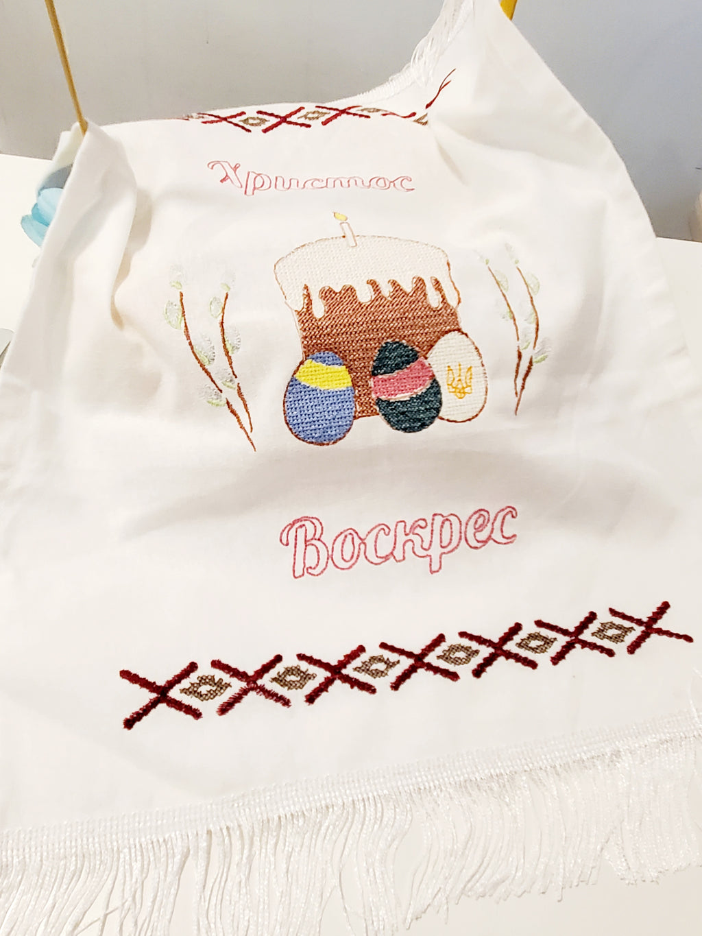 Embroidered Easter towel for the basket Т2
