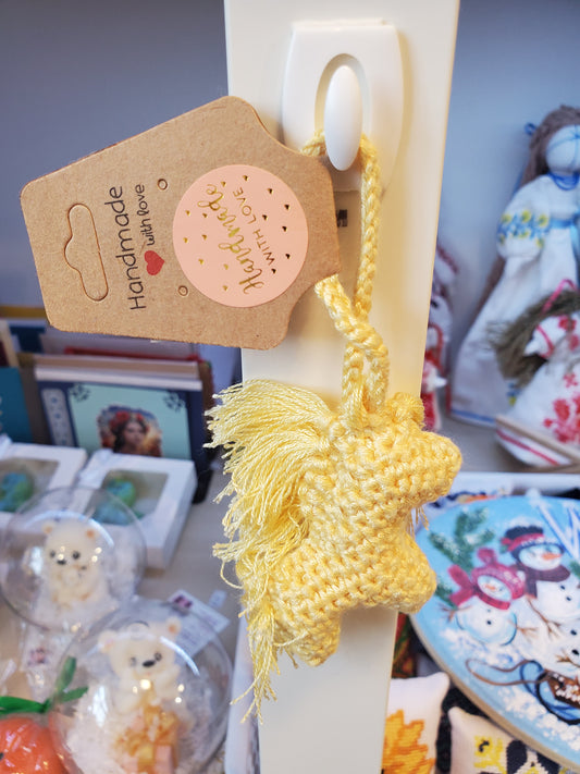 Knitted Horse keychain Small