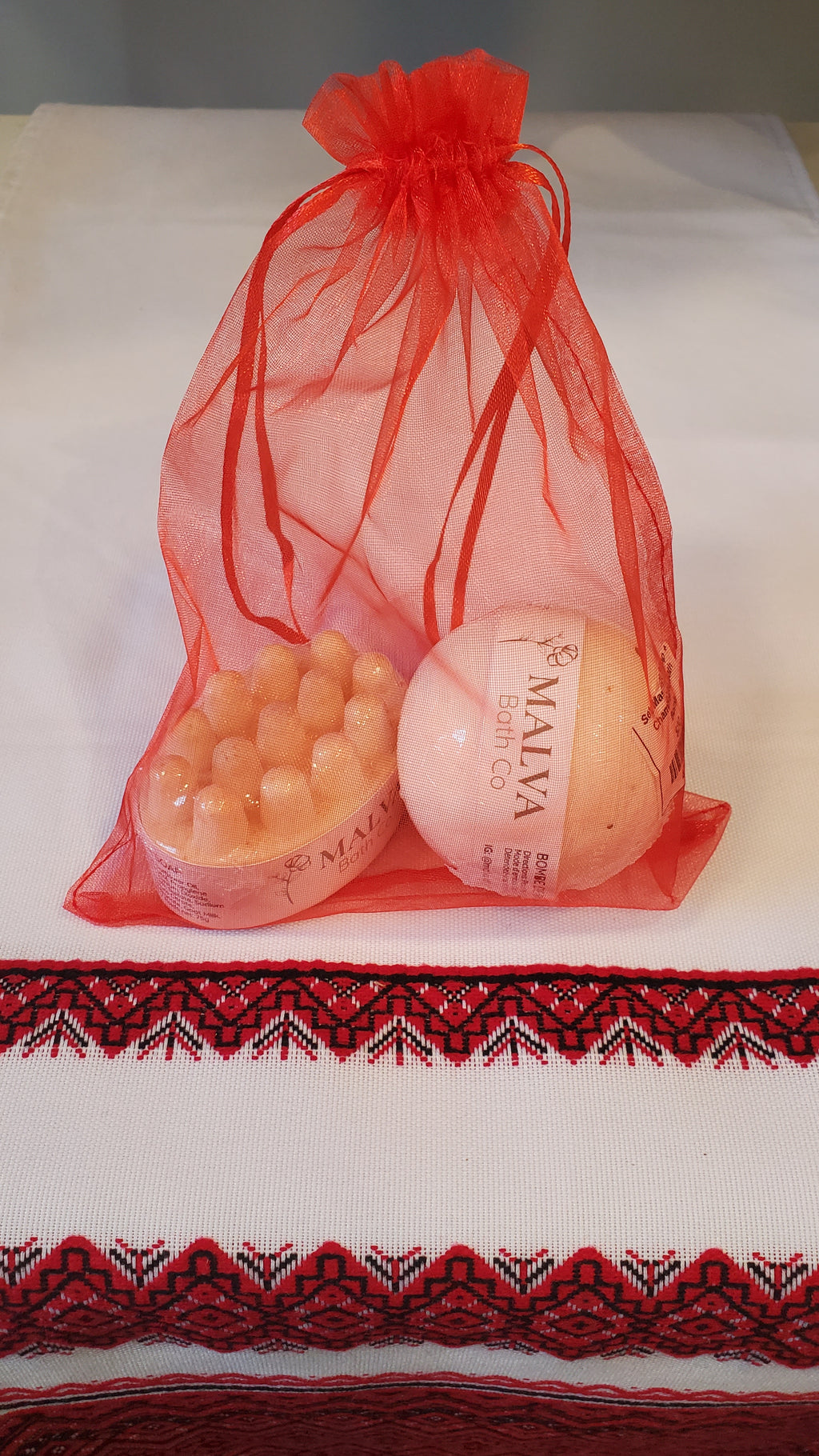 Set Massage soap + Champagne Bath Bomb