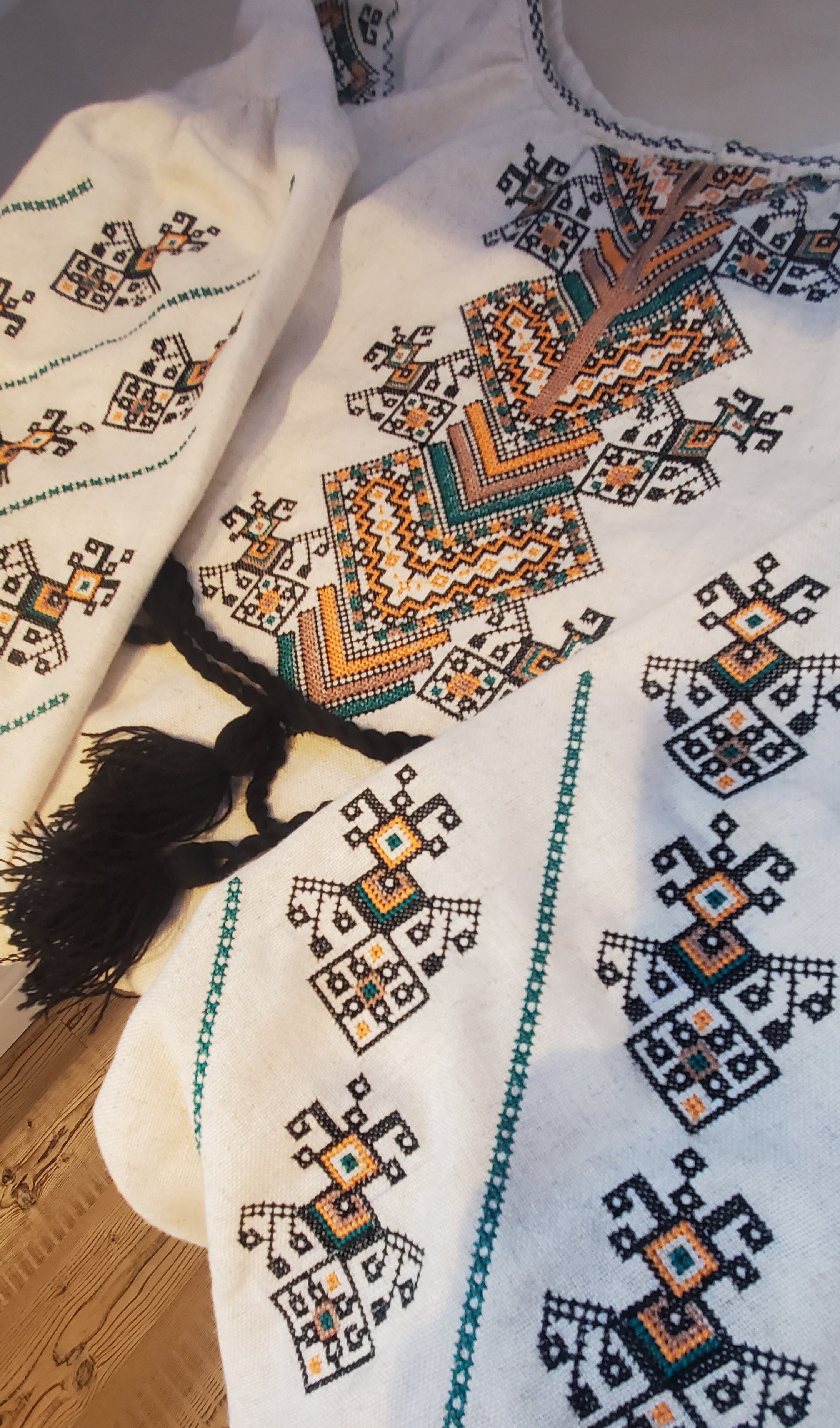 Embroidered blouse "Tree of life" (white with green/orange)