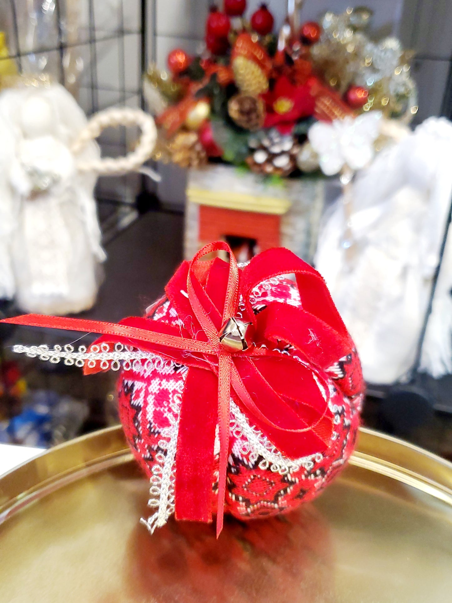 Christmas Ball UA Mix T1