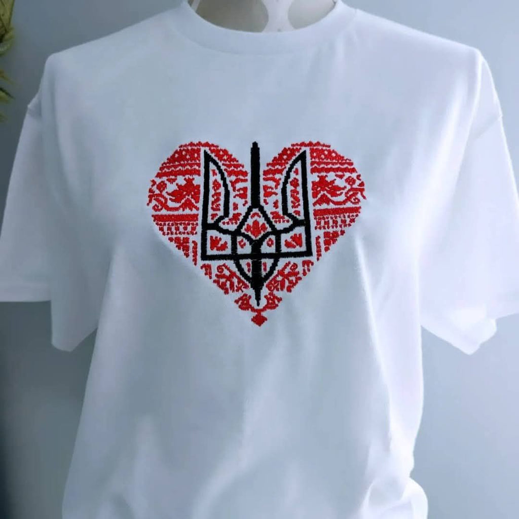 T-shirt embroidered UA