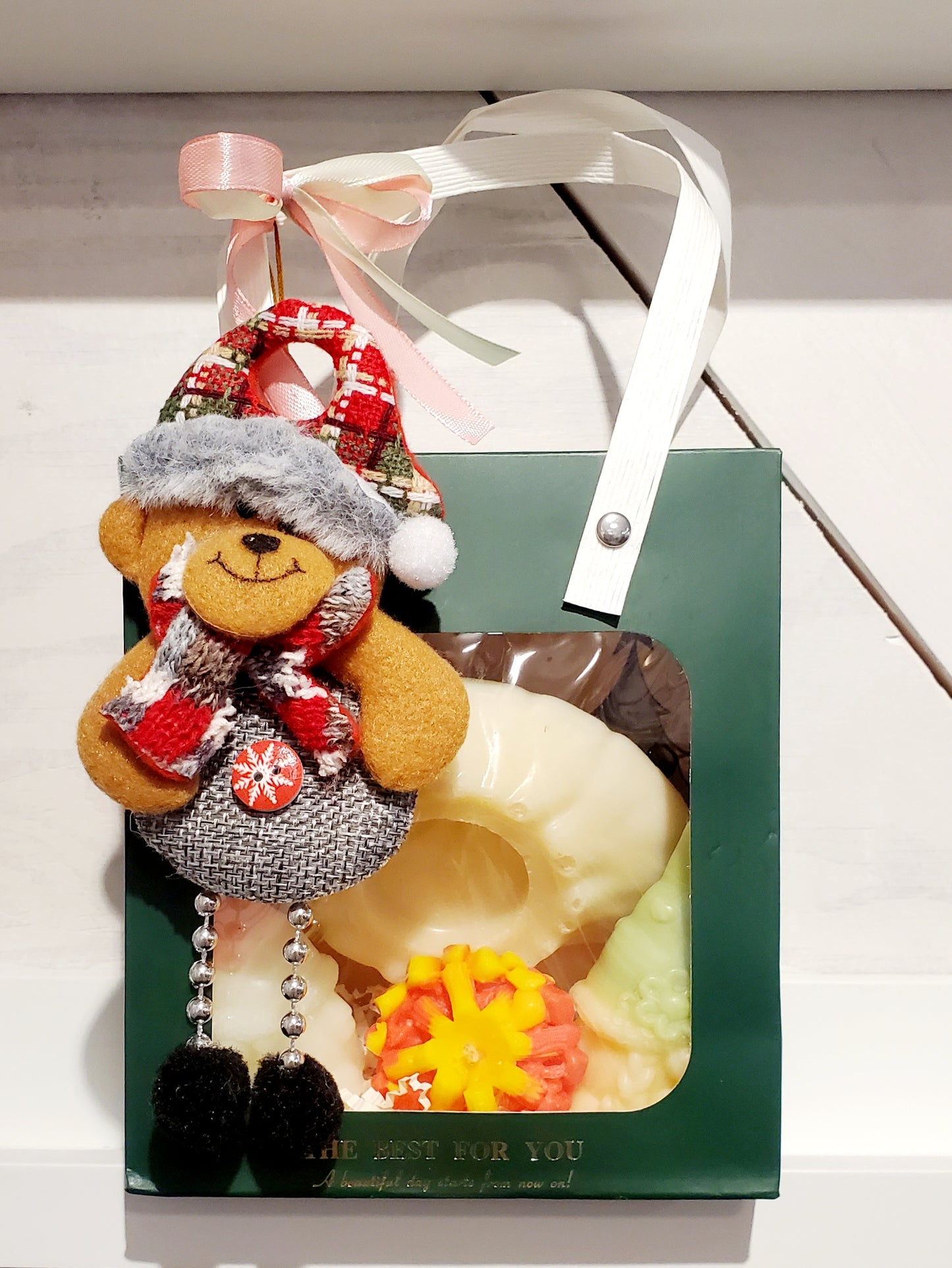 Candle Christmas set (green box, brown)